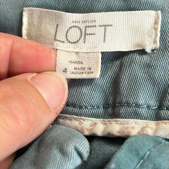 5/$50 Ann Taylor loft, Marissa size 4, beach blue chinos - Picture 7 of 7